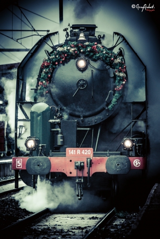 gare photo de vichy de noel du train a vapeur avec le pere noel 03200 vichy , Cusset, 